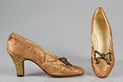Evening pumps