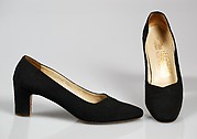 Evening pumps