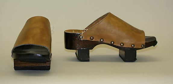 Clogs