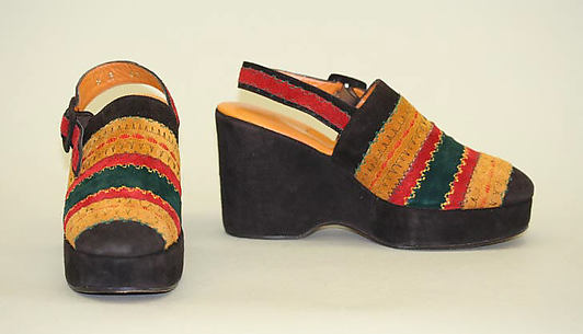 Clogs