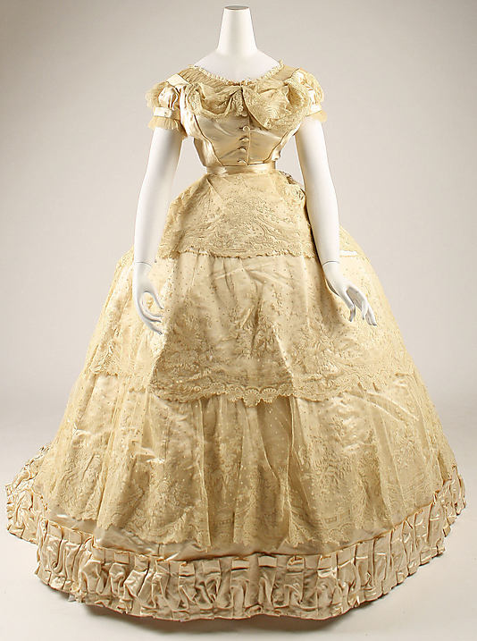 Wedding dress