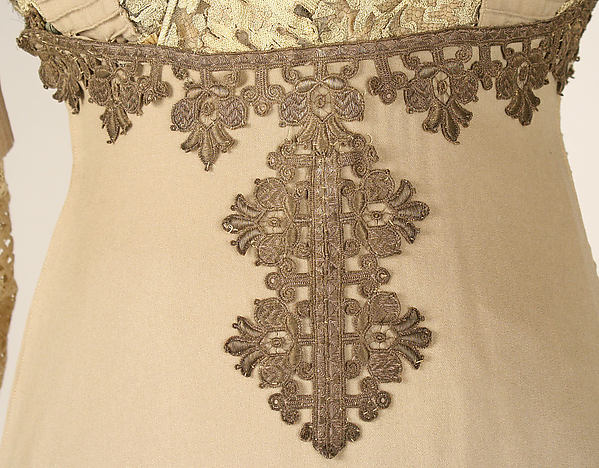 Visiting dress