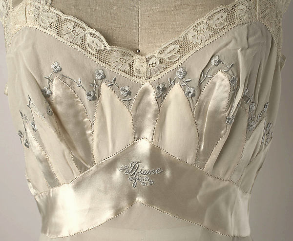 Vintage 1950's embroidered silk nightgown, lingerie embroidery