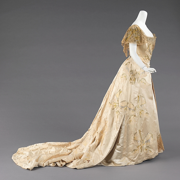 Ball gown