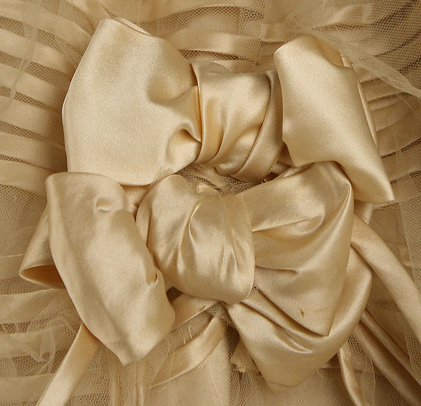 Ball gown