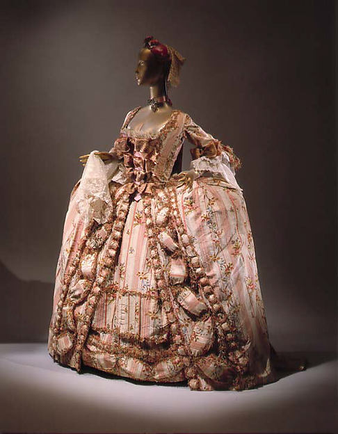 Robe à la Française