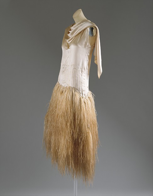 1920s shop feather skirt