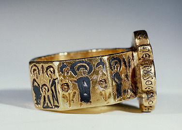 Octagonal Marriage Ring