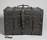 Box with Circular Scroll Designs