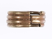 Ribbed Penannular Earring