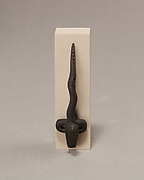 Uraeus headdress attachment