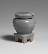 Jar for Eye Paint (kohl) with Attached Stand