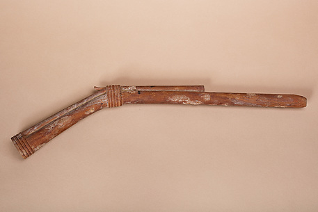 Pedj-aha (bent) staff