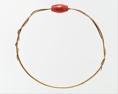 Seweret Bead on Gold Wire