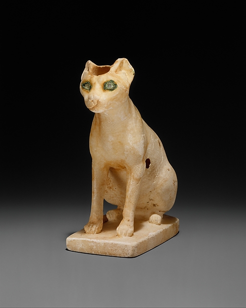 Cosmetic Vessel in the Shape of a Cat