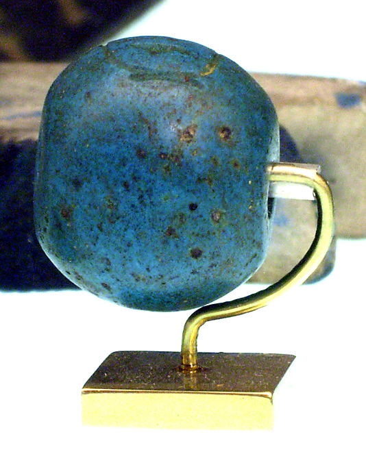 Bead, ball