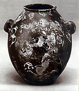Shouldered jar with two lugs