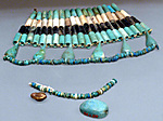 Broad collar section