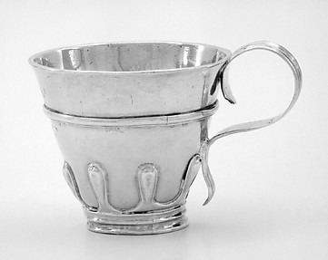 Miniature child's mug