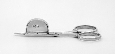 Miniature snuffers