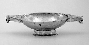 Miniature quaich