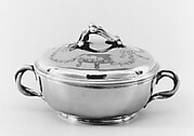 Bowl with cover and stand (Écuelle and plateau)