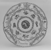 Dinner plate (part of a service)