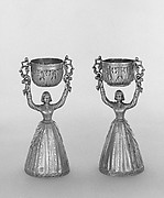 Wager cup (one of a pair)