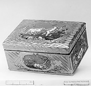Snuffbox