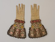 Pair of gloves