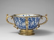 Two-handled bowl (part of a set)