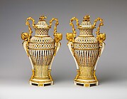 Vase with cover (Vase en ivoire) (one of a pair)