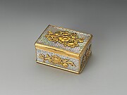 Snuffbox