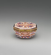 Snuffbox