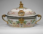 Tureen with cover