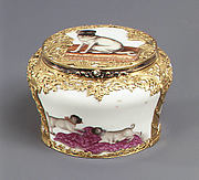 Snuffbox