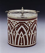 Biscuit box with cover