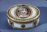Snuffbox
