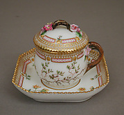 Custard cup with cover and tray