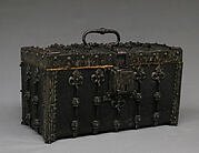 Coffer with key