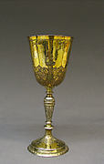 Standing cup