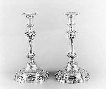 Pair of candlesticks