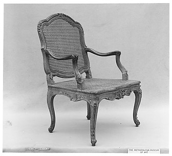 Armchair (Fauteuil)