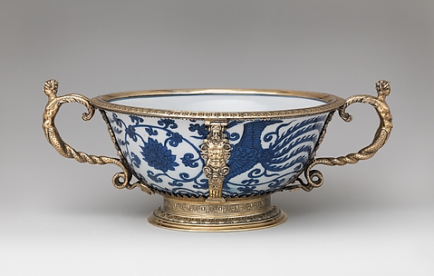 Two-handled bowl (part of a set)
