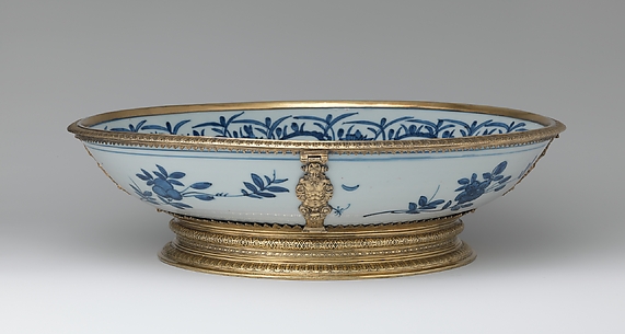 Dish (part of a set)