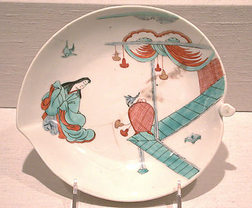 Dish with Japanese court woman and birds