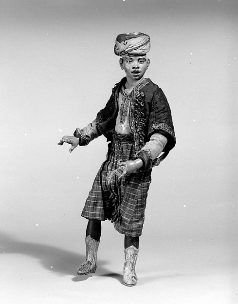King's Oriental attendant
