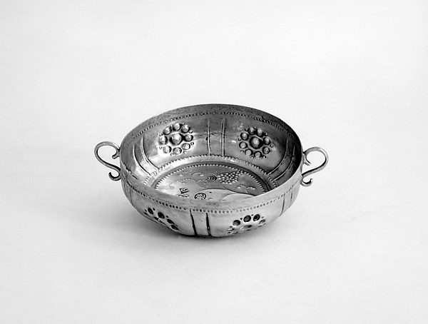Wine taster (or mustard dish)