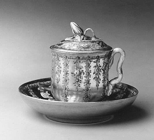 Cup with cover and saucer