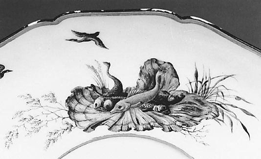 Broth bowl with cover and stand (Écuelle ronde et plateau rond)